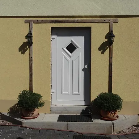 Und Gaestehaus Paffrath Pansiyon Grossbrembach